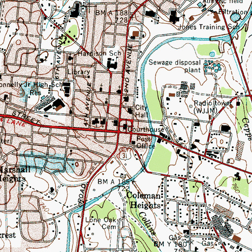 Topographic Map of Marshall County Courthouse, TN