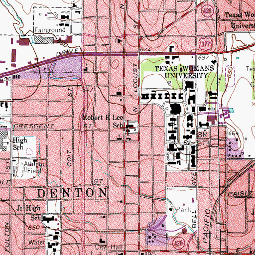 Topographic Map of Robert E Lee School, TX