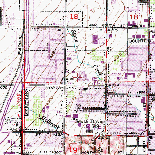 Topographic Map of Viewmont High School, UT