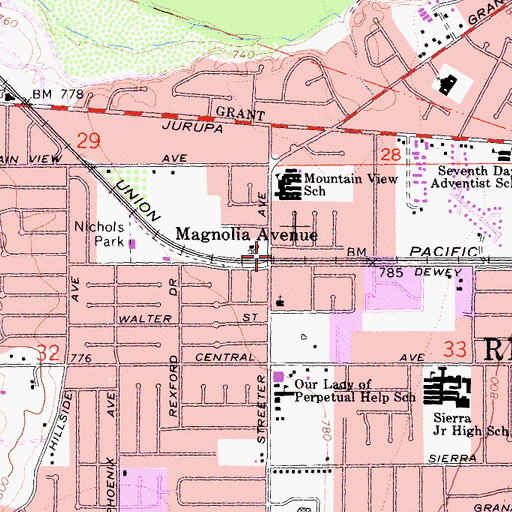 Topographic Map of Magnolia Avenue, CA