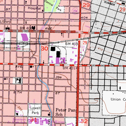 Topographic Map of KIWI-FM (Bakersfield), CA