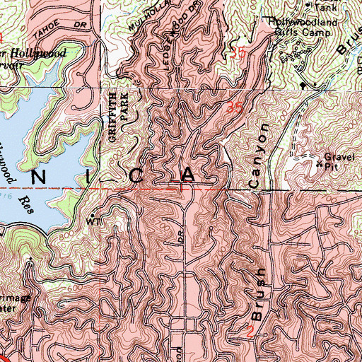 Topographic Map of Hollywoodland Gates, CA