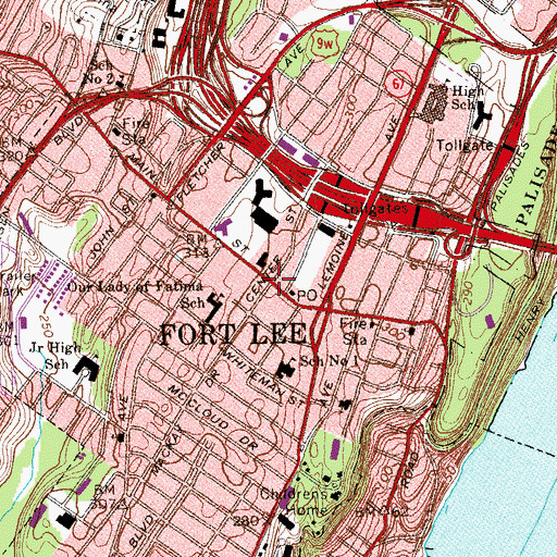 Topographic Map of Free Public Library of the Borough of Fort Lee, NJ