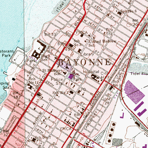 Topographic Map of Bayonne City Hall, NJ