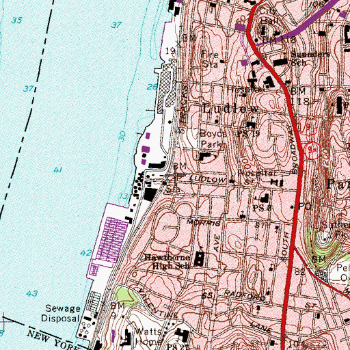 Topographic Map of Ludlow Station, NY