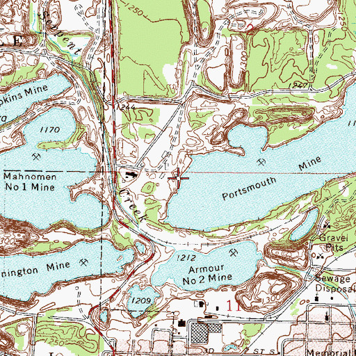 Topographic Map of Portsmouth Bay Campground, MN