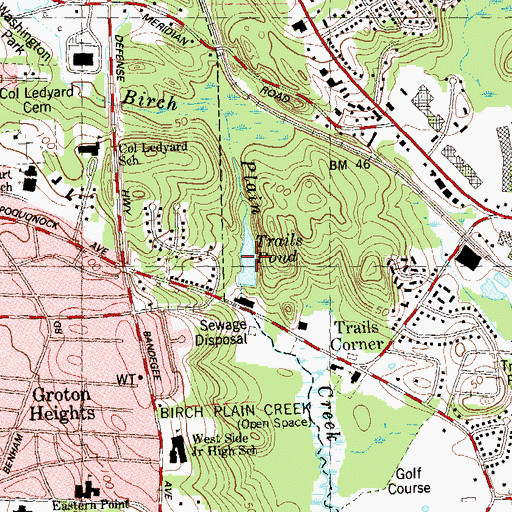 Topographic Map of Trails Pond, CT