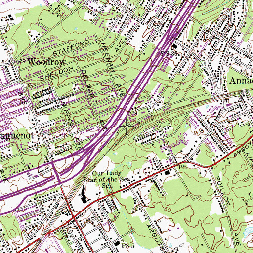 Topographic Map of Ida Court Park, NY