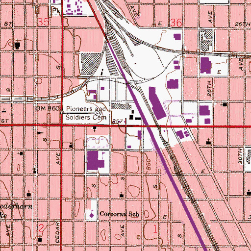 Topographic Map of Hi-Lake Shopping Center, MN