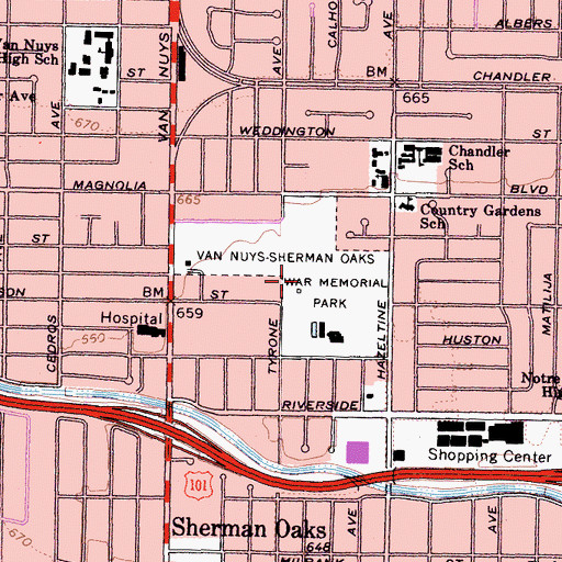 Topographic Map of Van Nuys-Sherman Oaks War Memorial Park, CA