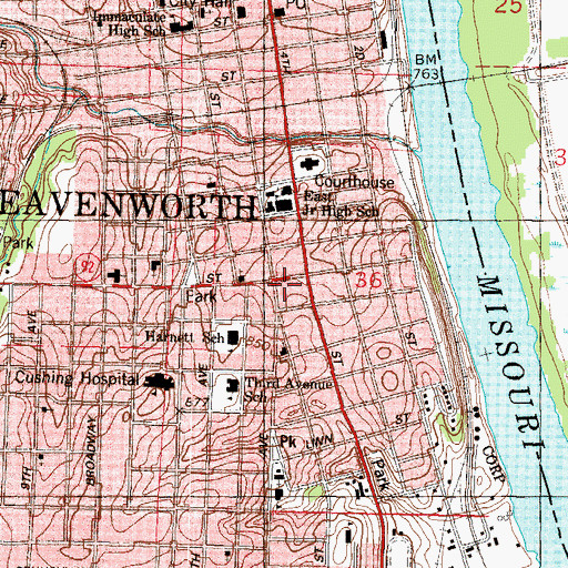 Topographic Map of Leavenworth Public Library, KS