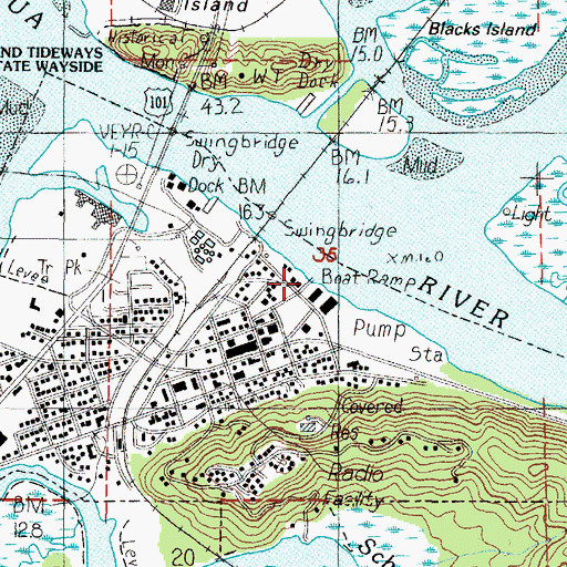 Topographic Map of Reedsport Rainbow Plaza Boat Ramp, OR