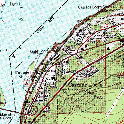 Topographic Map of Cascade Locks City Hall, OR