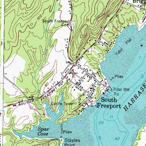 Topographic Map of L 'Ecole Francaise du Maine School, ME