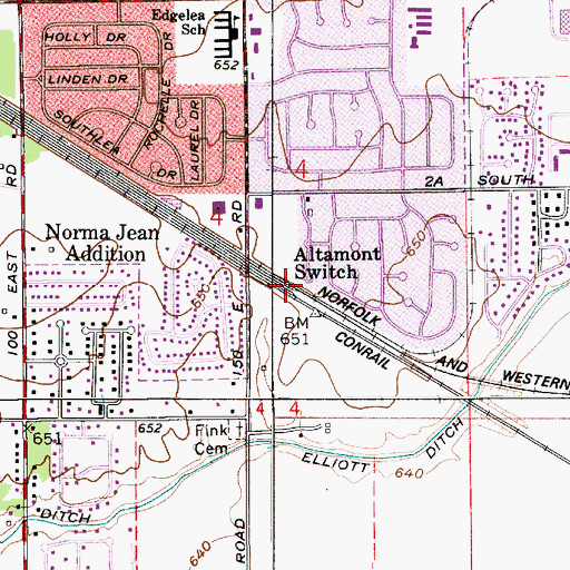 Topographic Map of Altamont Switch, IN