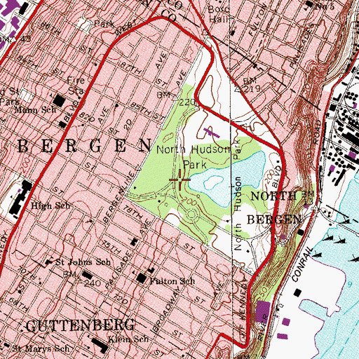 Topographic Map of James L Braddock North Hudson County Park, NJ