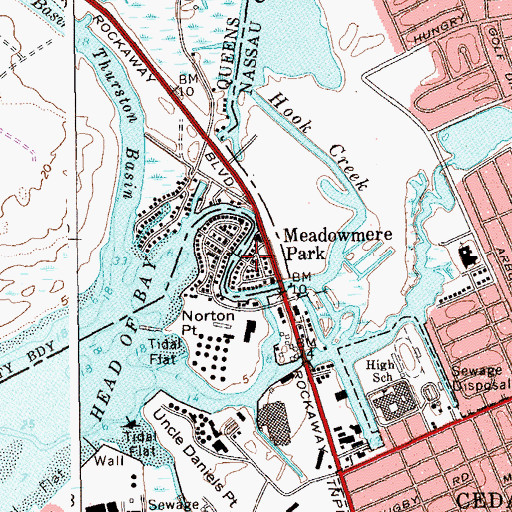 Topographic Map of Meadowmere Park, NY