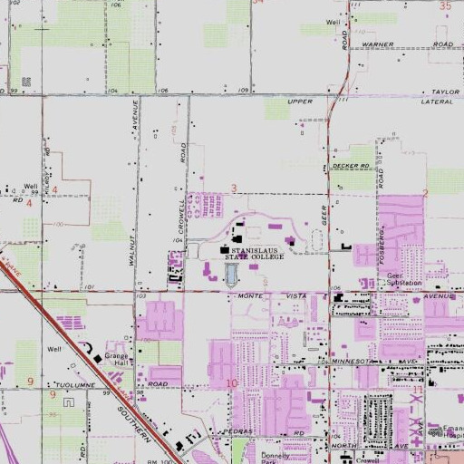 USGS 24K topo map of KCSS-FM (Turlock), CA