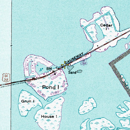 Topographic Map of Melvin R Daniels Bridge, NC