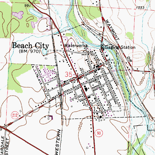 Topographic Map of Beach City, OH