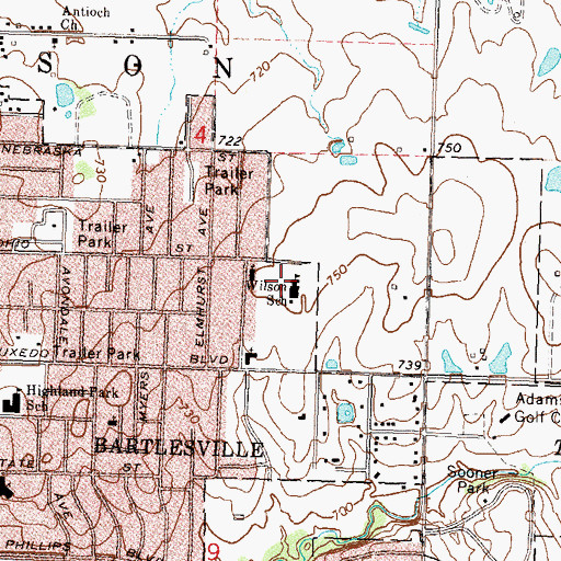Topographic Map of Woodrow Wilson Elementary School, OK