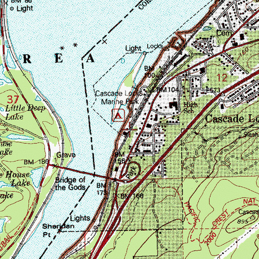 Topographic Map of Cascade Locks Post Office, OR
