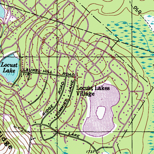 Topographic Map of Locust Lakes Village, PA