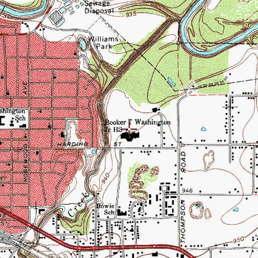 Topographic Map of Booker T Washington Junior High School, TX
