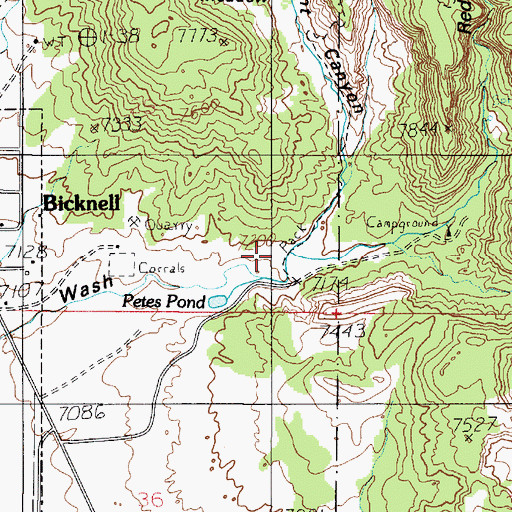 Topographic Map of Crescent Canyon, UT