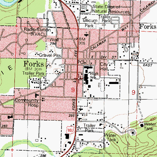 Topographic Map of Forks High School, WA