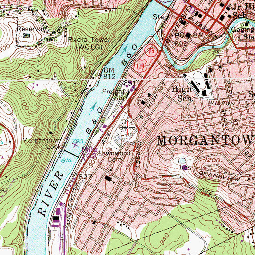 Topographic Map of Oak Grove Cemetery, WV