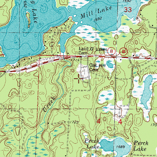 Topographic Map of Oak Hill Cemetery, WI