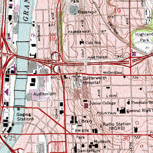 Topographic Map of Sumner Heliport, MI