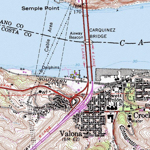 Topographic Map of Crockett Marina, CA