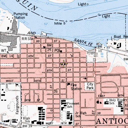 Topographic Map of Veterans Memorial Building, CA