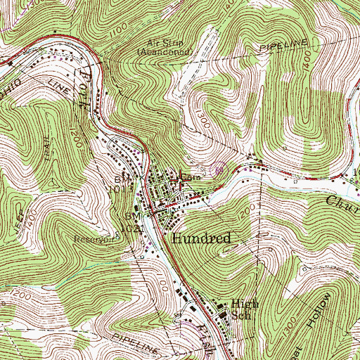 Topographic Map of Hundred Cemetery, WV