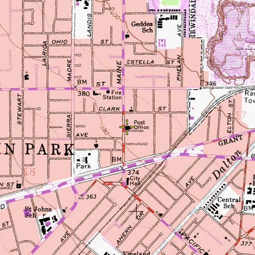 Topographic Map of Baldwin Park Post Office, CA