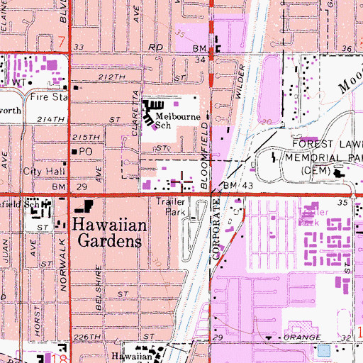 Topographic Map of Hawaiian Gardens Square Shopping Center, CA