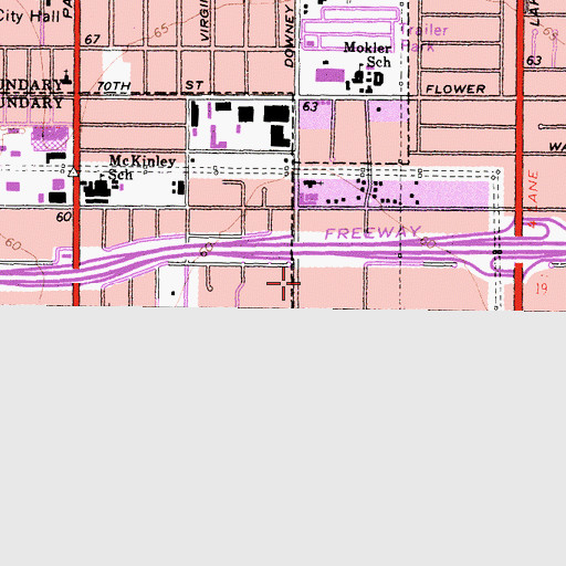 Topographic Map of Bellflower Plaza Shopping Center, CA