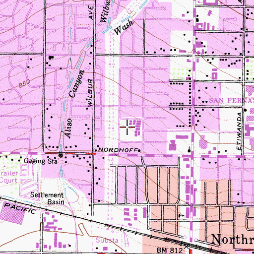 Topographic Map of Calahan Elementary School, CA