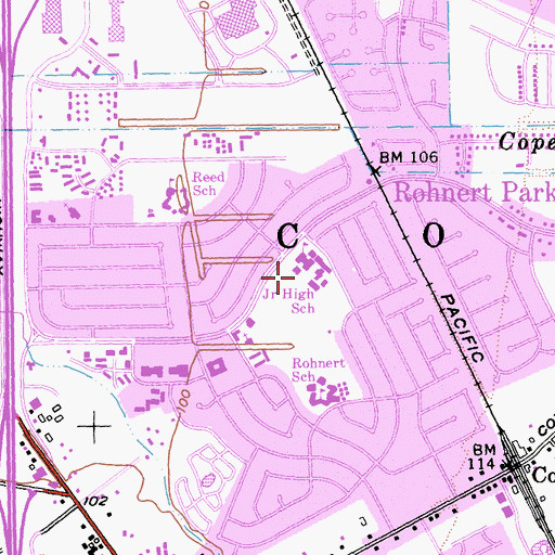 Topographic Map of Mountain Shadows Middle School, CA