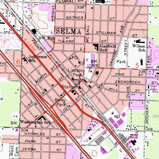Topographic Map of Selma City Hall, CA