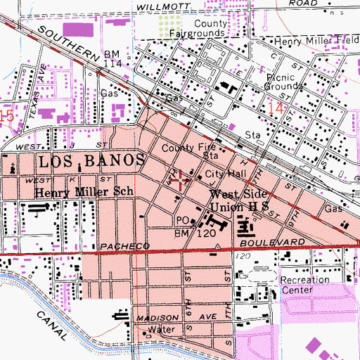 Topographic Map of Los Banos City Hall, CA