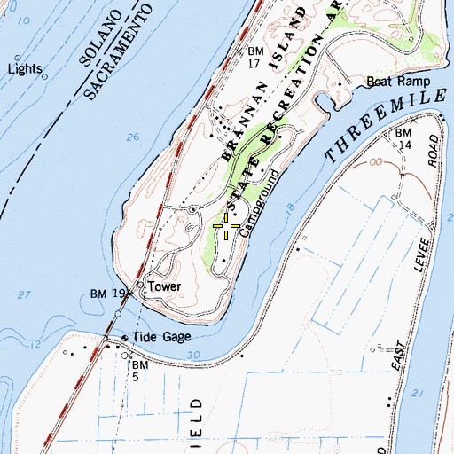 Topographic Map of Cottonwood Campground, CA