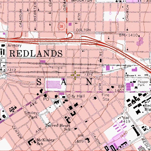 Topographic Map of Redlands Centennial Plaza Shopping Center, CA