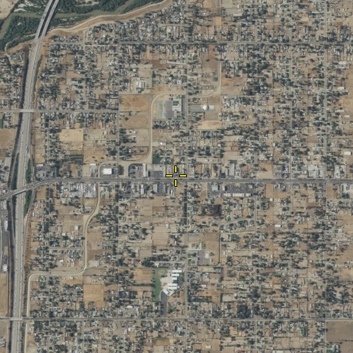 Aerial/Satellite Image of Norco Foursquare Gospel Church, CA