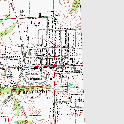 Topographic Map of Farmington City Hall, IL