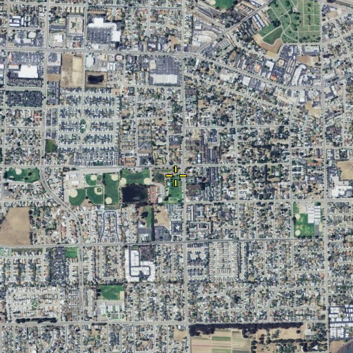 Aerial/Satellite Image of Elm Street Park, CA