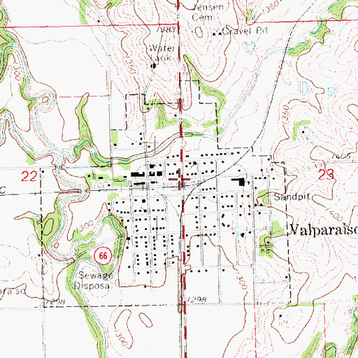 Topographic Map of Valparaiso Public Library, NE