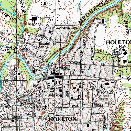 Topographic Map of Houlton Town Office, ME
